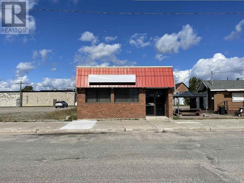 18 Birch (full Building) St, Chapleau