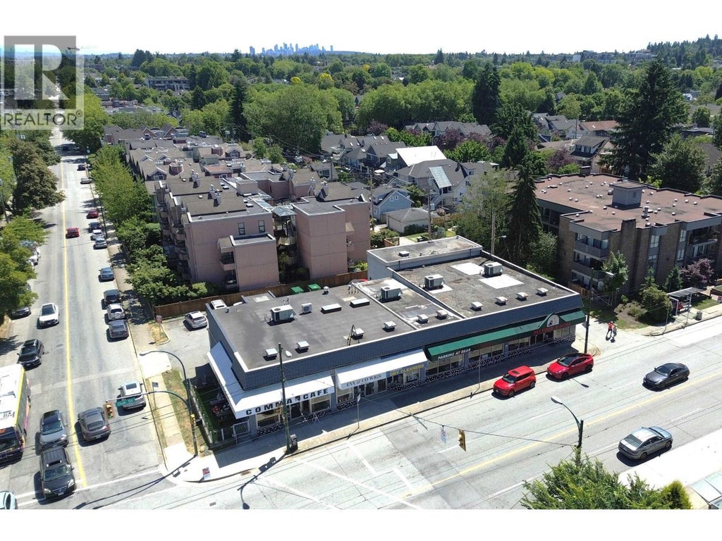 3208 Oak Street, Vancouver