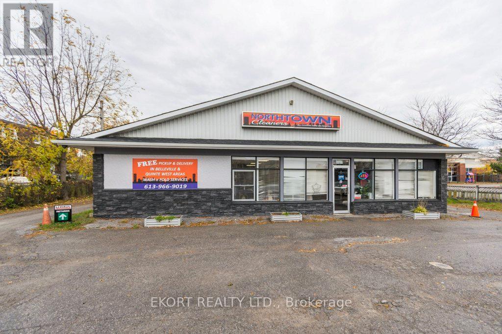 112 College Street W, Belleville (belleville Ward)