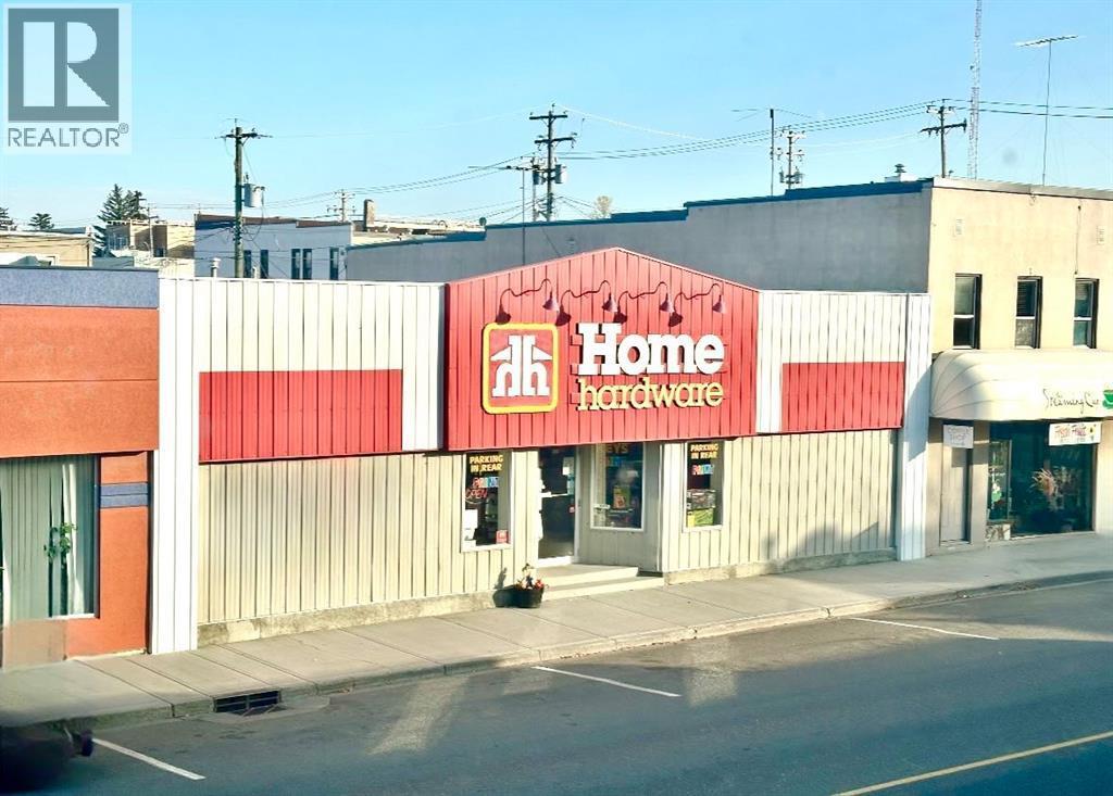 124 2 Street W, Brooks