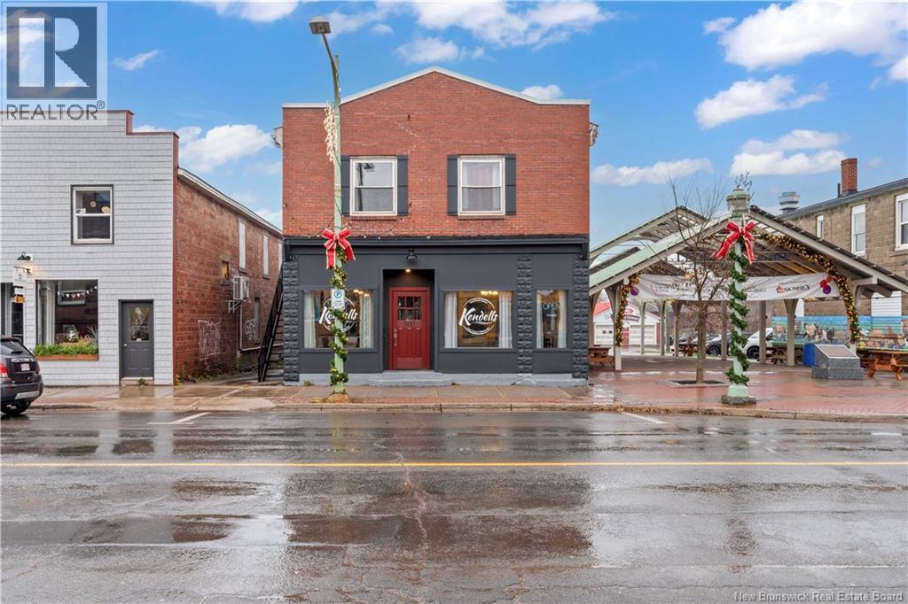 600 Main Street, Sussex