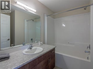 3362 Skaha Lake Road Unit# 405. Penticton, British Columbia