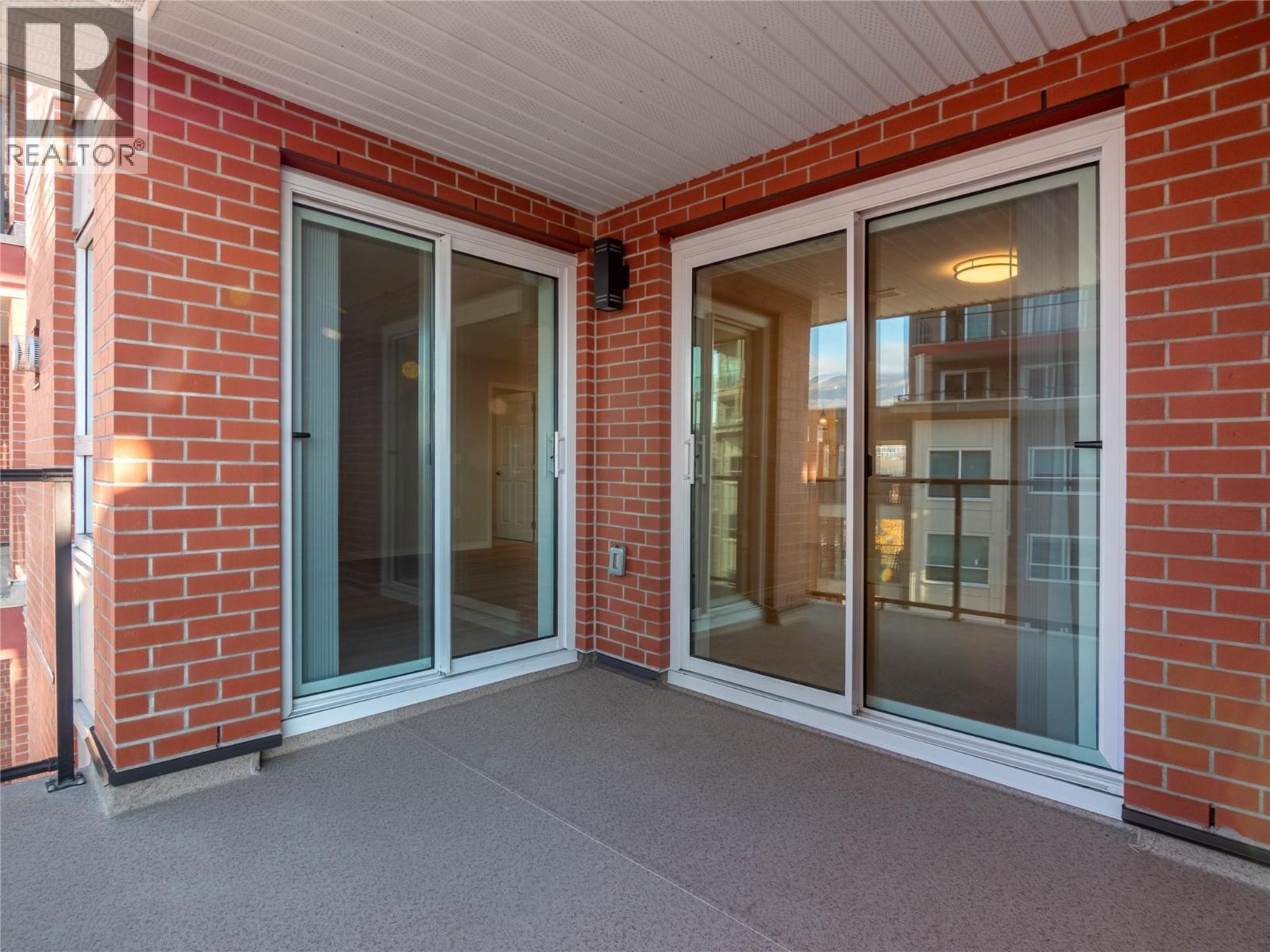 3362 Skaha Lake Road Unit# 804. Penticton, British Columbia