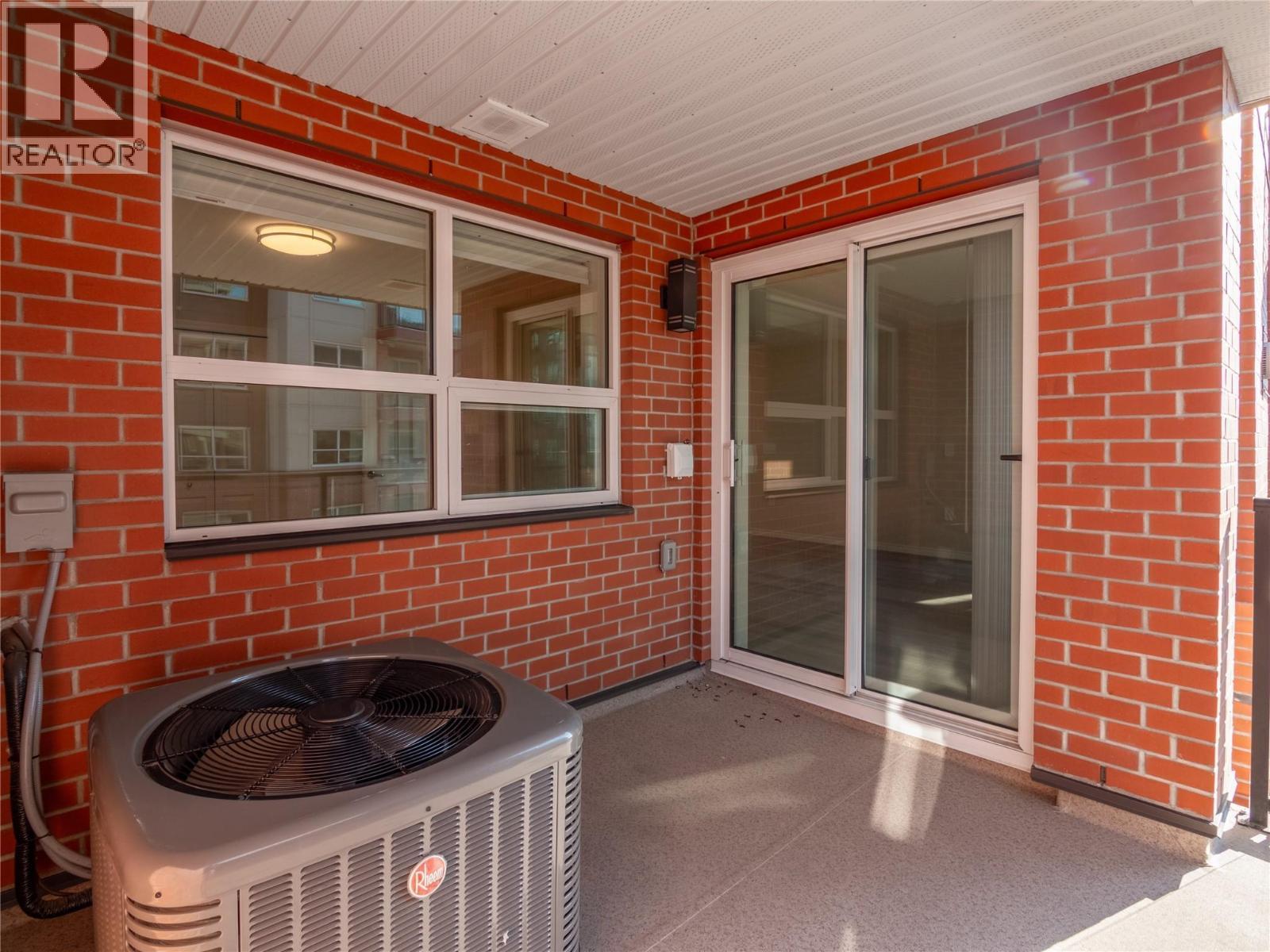 3362 Skaha Lake Road Unit# 604. Penticton, British Columbia