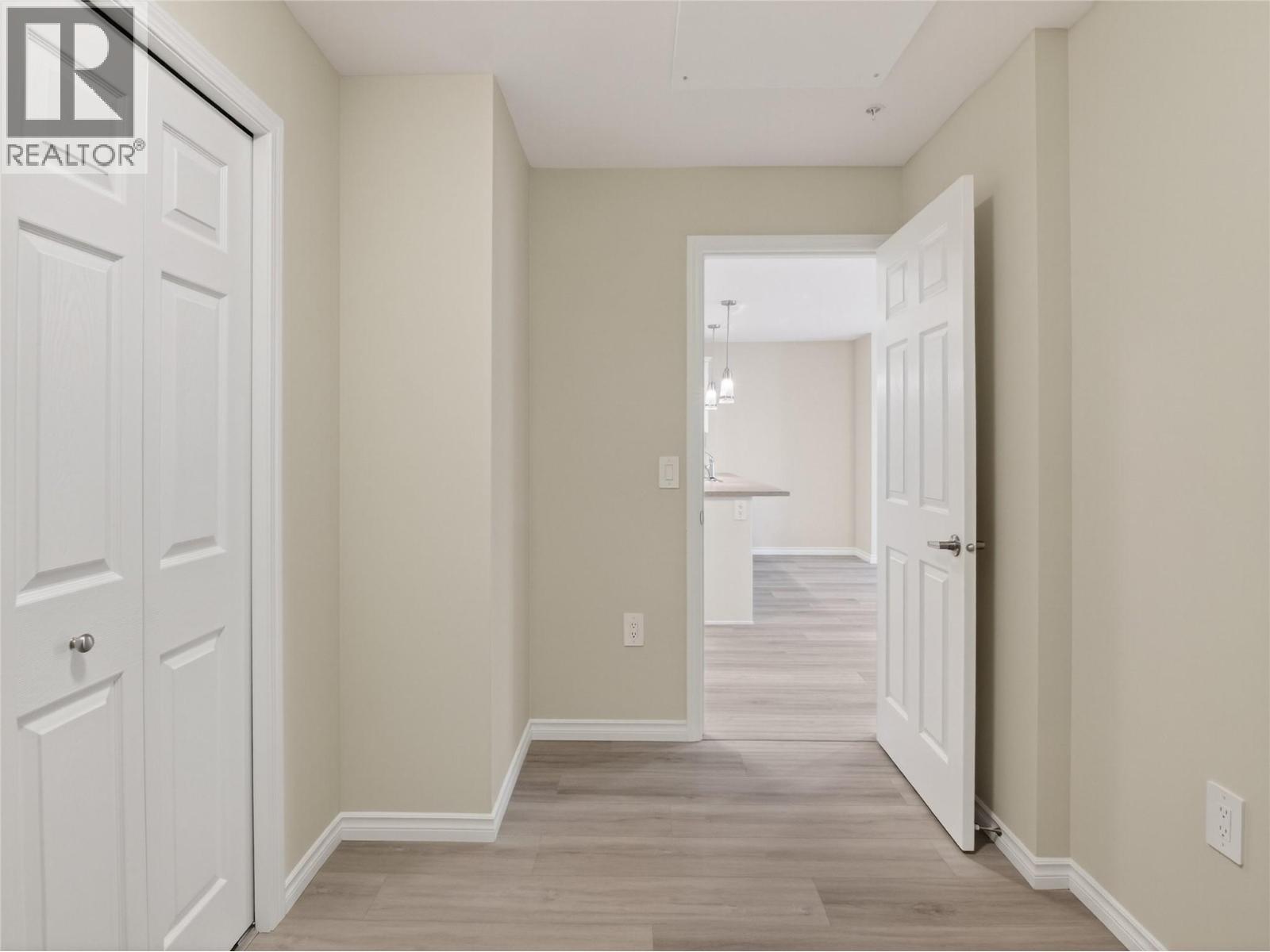 3362 Skaha Lake Road Unit# 604. Penticton, British Columbia