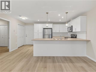 3362 Skaha Lake Road Unit# 604. Penticton, British Columbia