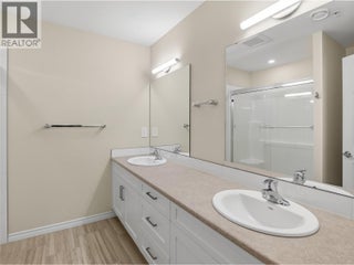 3362 Skaha Lake Road Unit# 604. Penticton, British Columbia