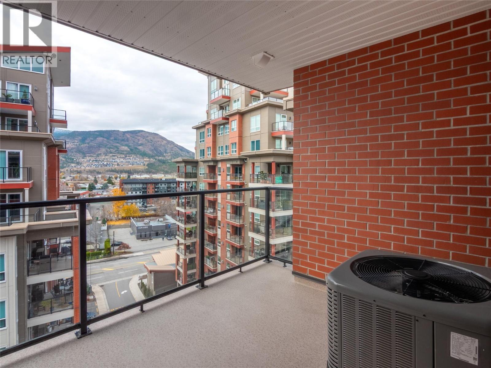 3362 Skaha Lake Road Unit# 1004. Penticton, British Columbia