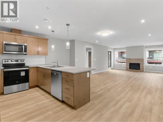 3362 Skaha Lake Road Unit# 1004. Penticton, British Columbia