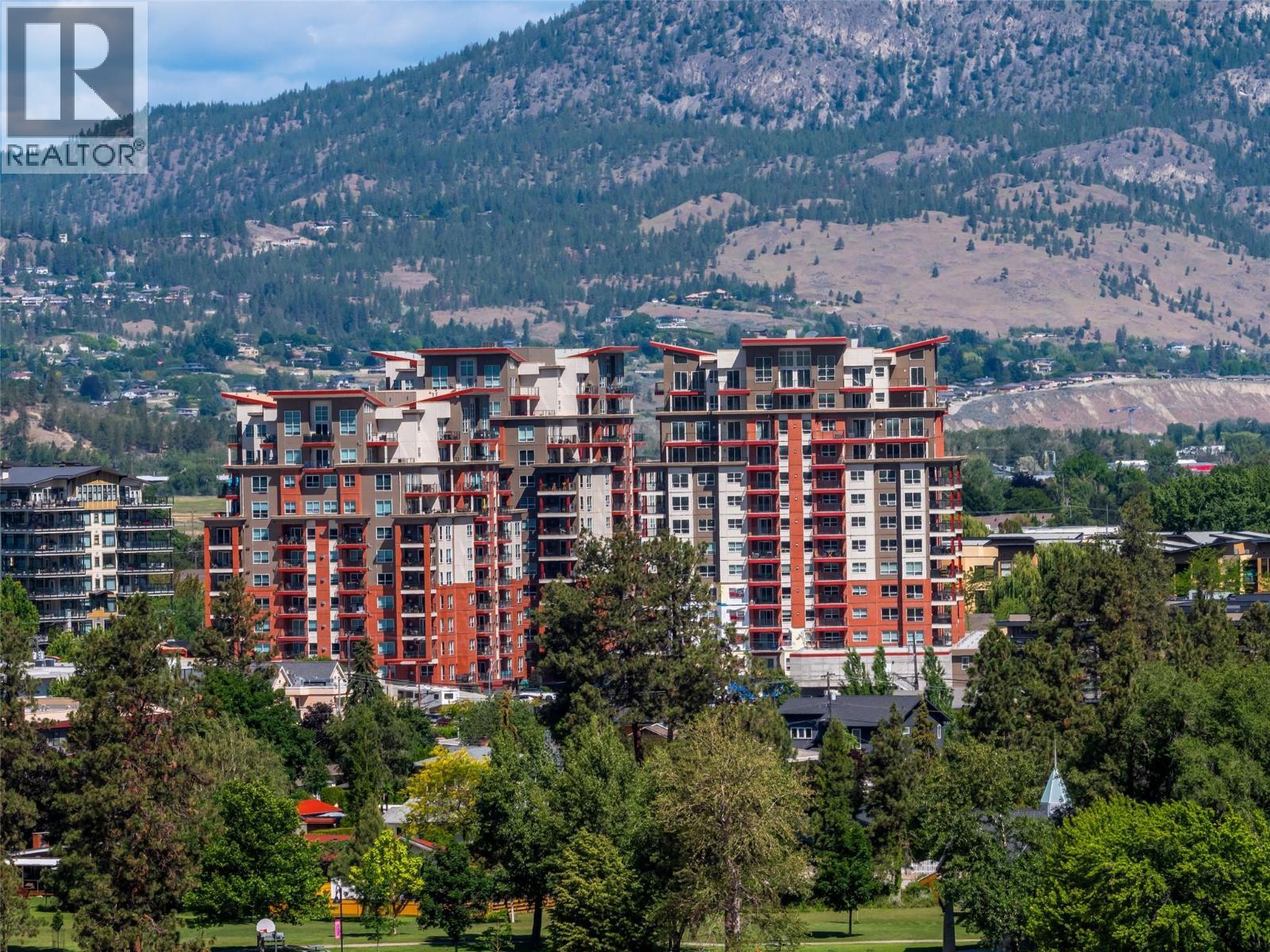 3362 Skaha Lake Road Unit# 1004. Penticton, British Columbia