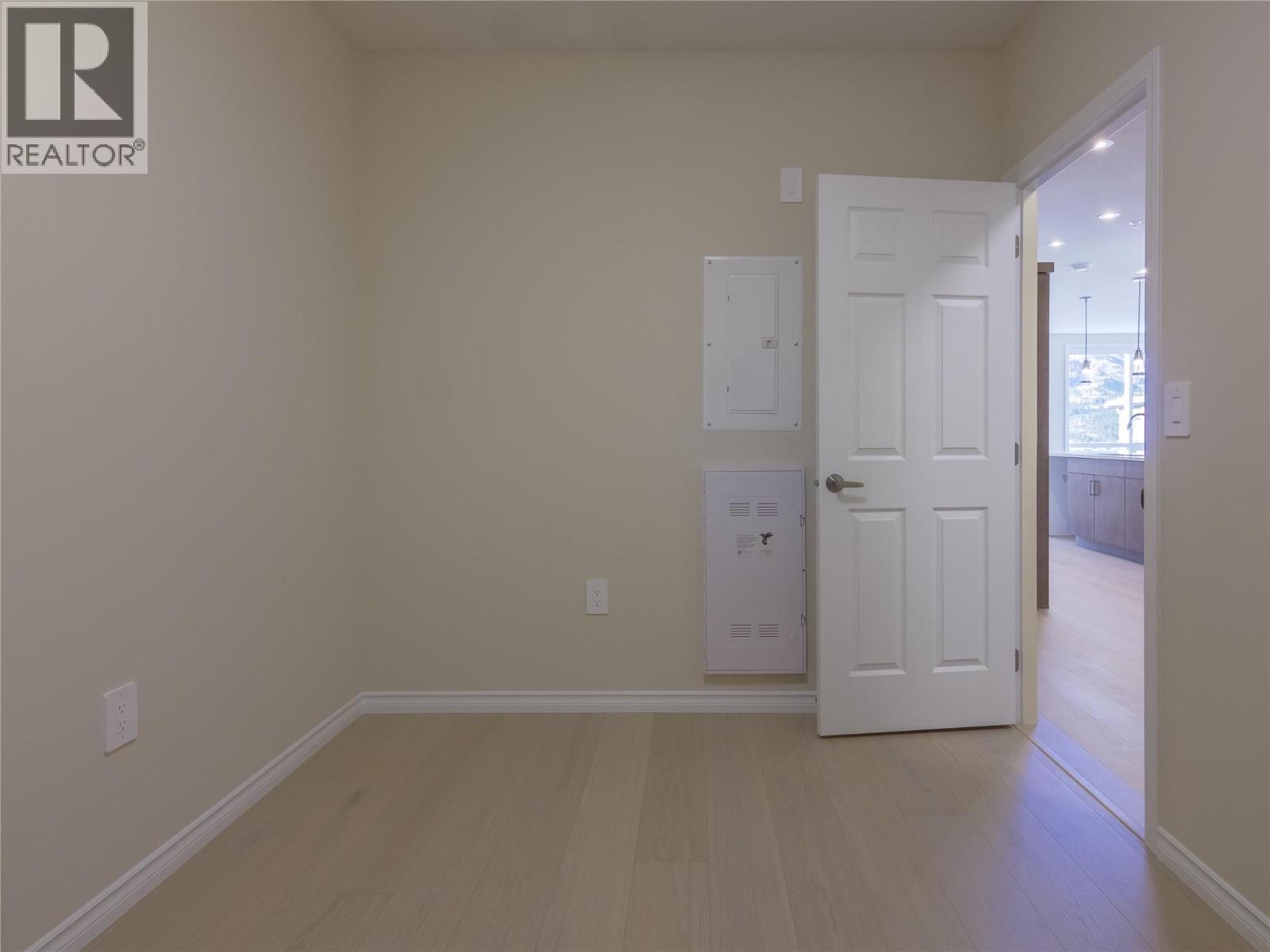 3362 Skaha Lake Road Unit# 1203. Penticton, British Columbia