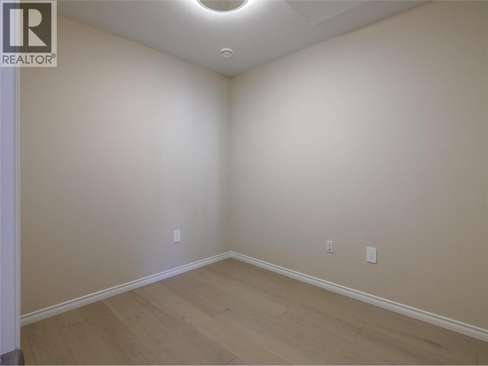 3362 Skaha Lake Road Unit# 1203. Penticton, British Columbia