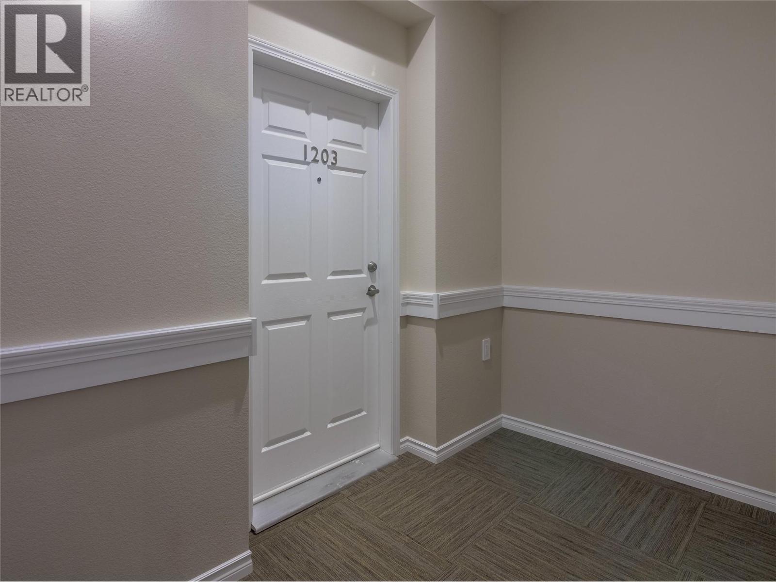 3362 Skaha Lake Road Unit# 1203. Penticton, British Columbia