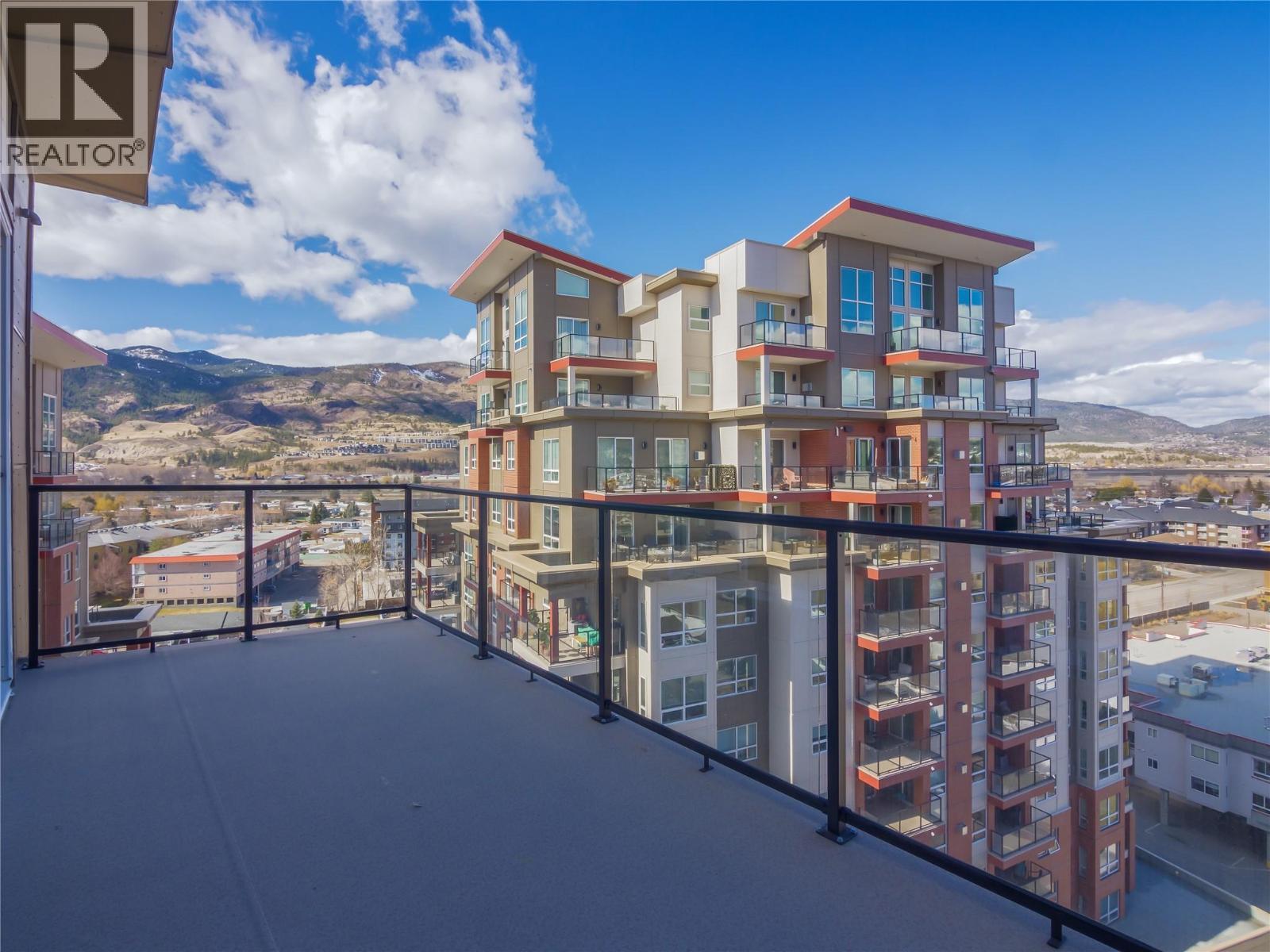 3362 Skaha Lake Road Unit# 1203. Penticton, British Columbia