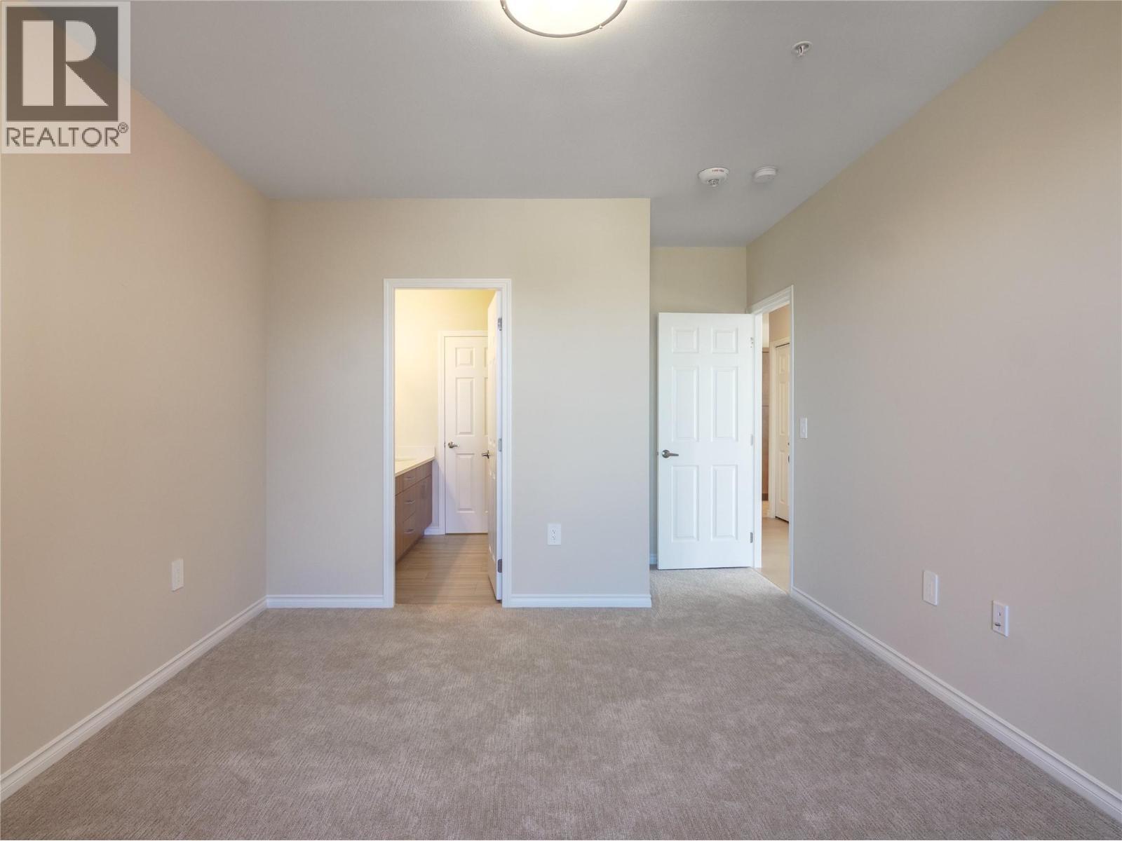 3362 Skaha Lake Road Unit# 1203. Penticton, British Columbia