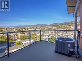 3362 Skaha Lake Road Unit# 1202. Penticton, British Columbia