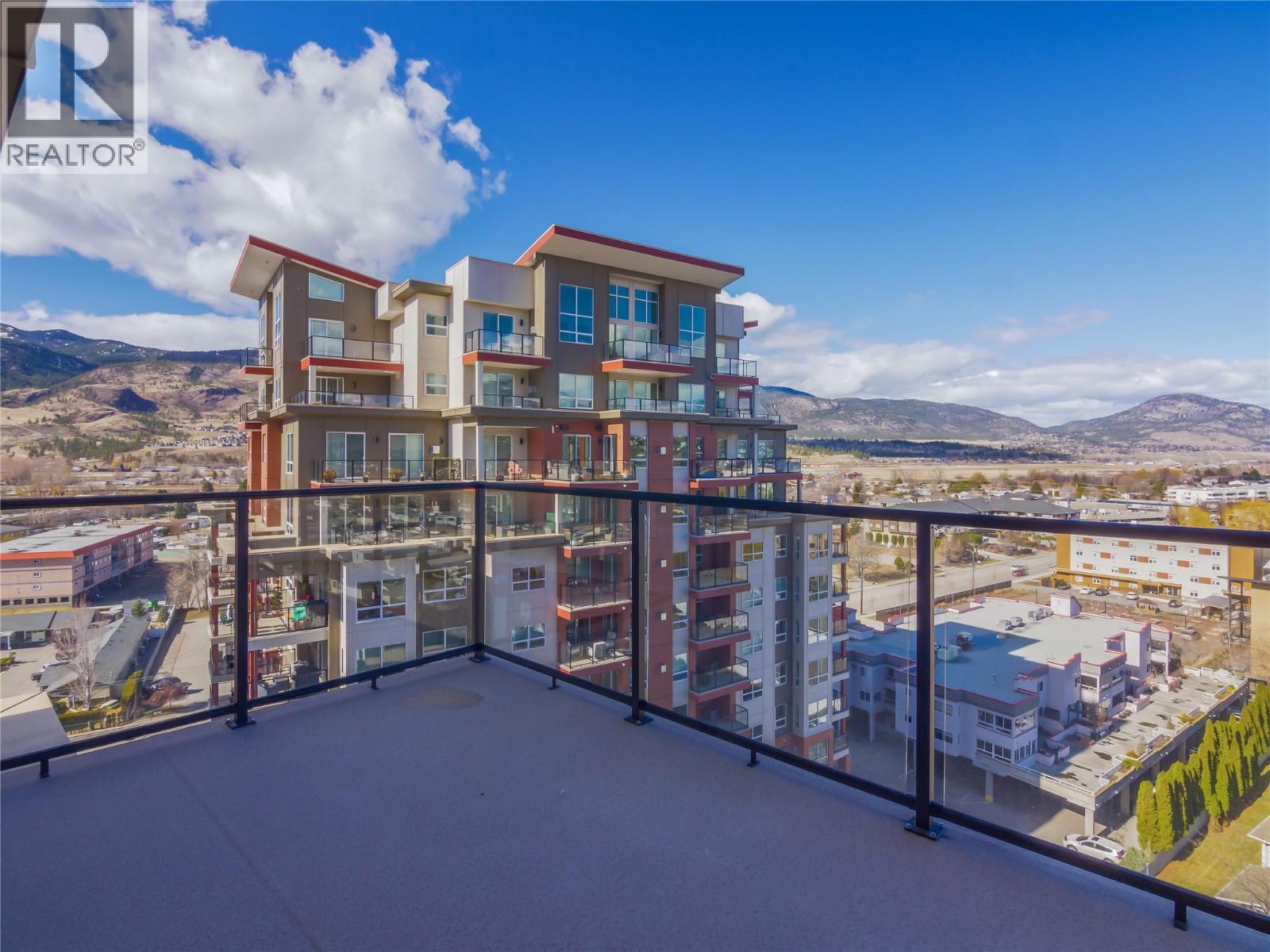 3362 Skaha Lake Road Unit# 1202. Penticton, British Columbia