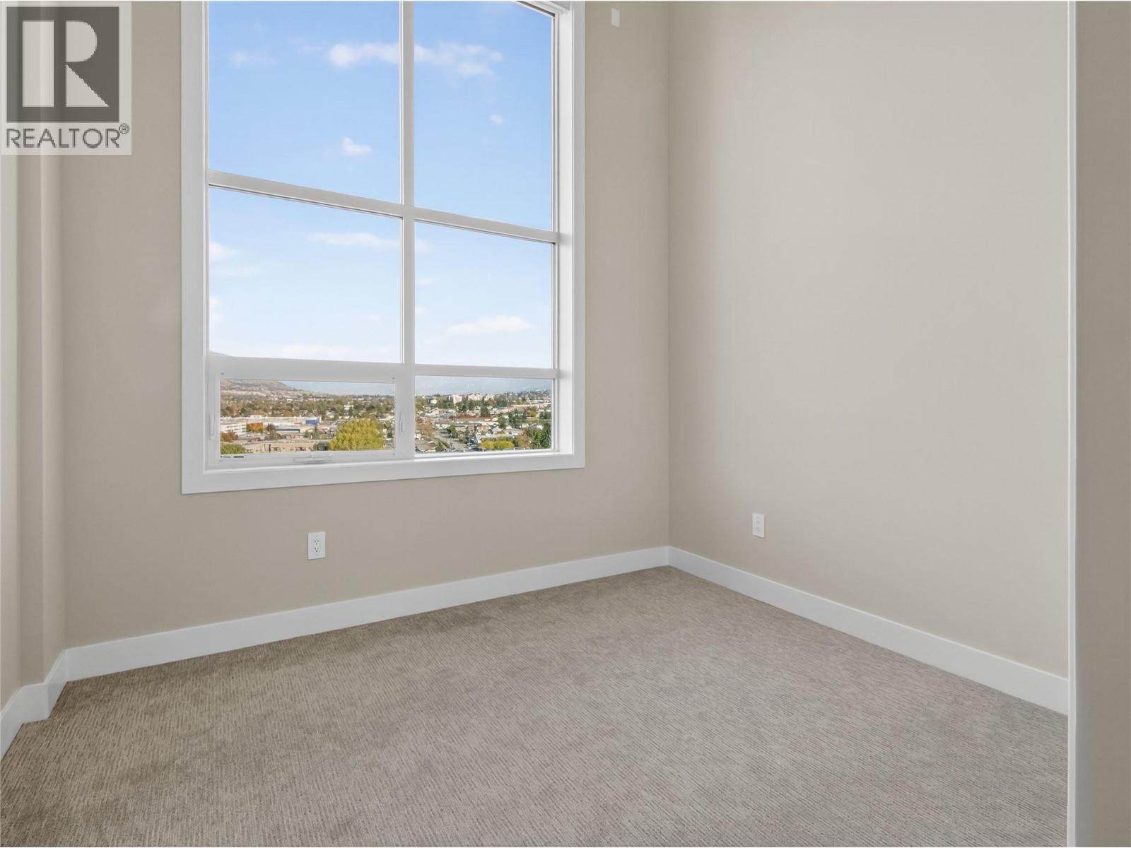 3362 Skaha Lake Road Unit# 1401. Penticton, British Columbia