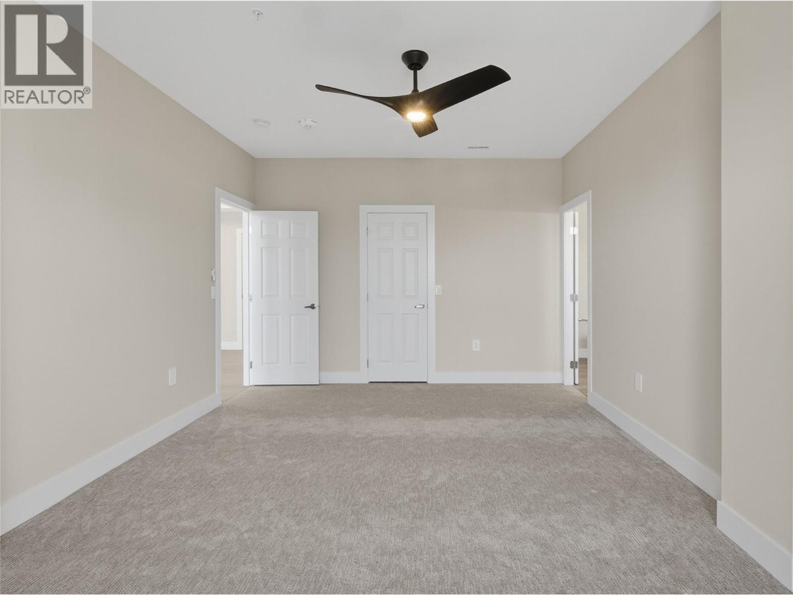 3362 Skaha Lake Road Unit# 1401. Penticton, British Columbia