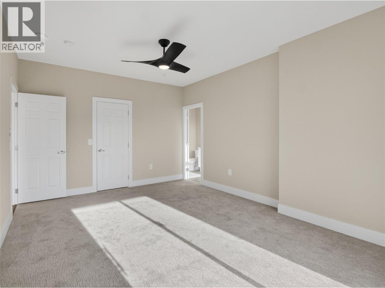 3362 Skaha Lake Road Unit# 1303. Penticton, British Columbia