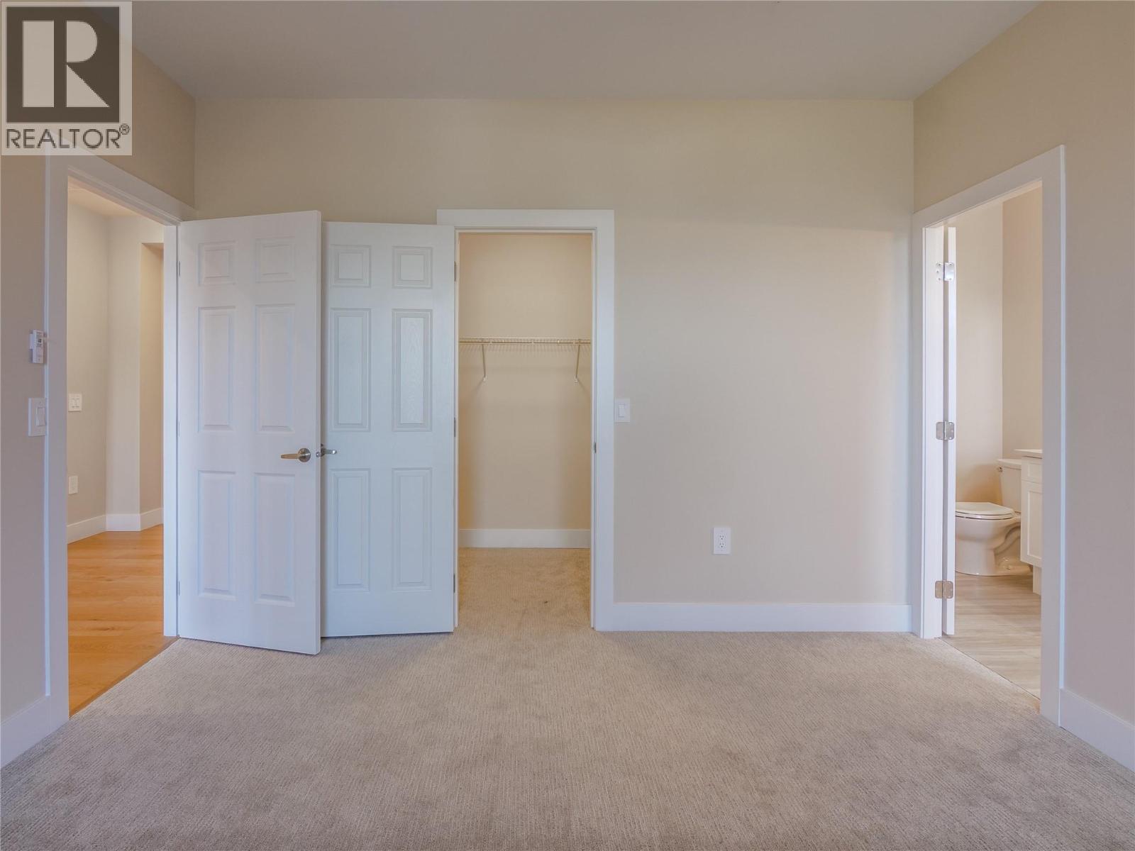 3362 Skaha Lake Road Unit# 1301. Penticton, British Columbia