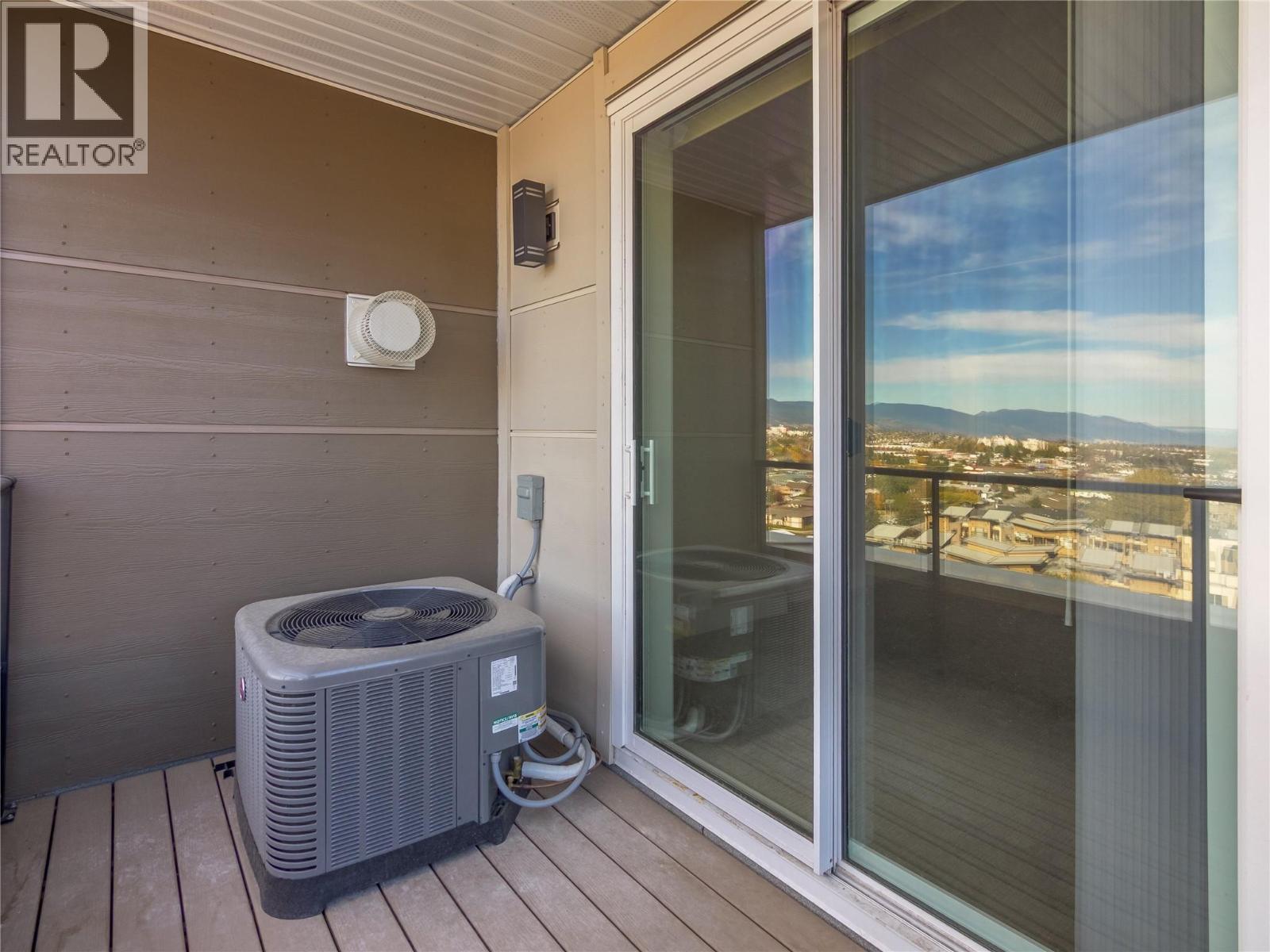 3362 Skaha Lake Road Unit# 1301. Penticton, British Columbia