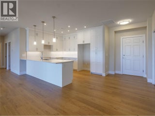 3362 Skaha Lake Road Unit# 1301. Penticton, British Columbia