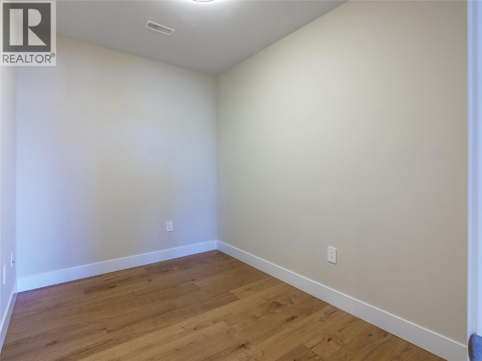 3362 Skaha Lake Road Unit# 1301. Penticton, British Columbia