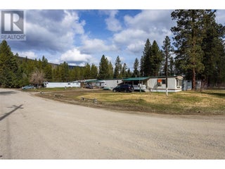 85 Ernest Avenue. Beaverdell, British Columbia