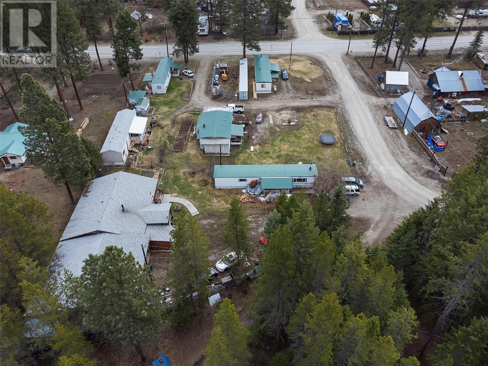 85 Ernest Avenue. Beaverdell, British Columbia