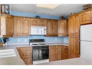 1837 Archibald Road Unit# 115. Blind Bay, British Columbia