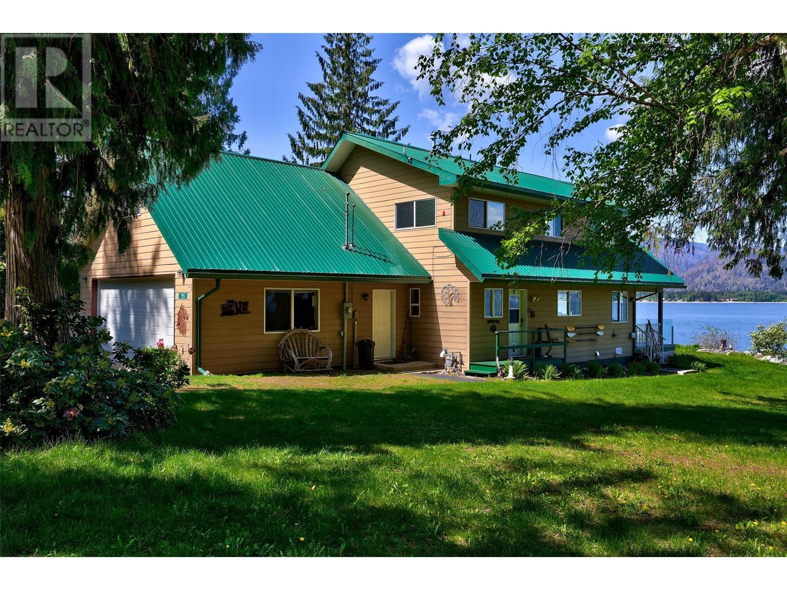 1837 Archibald Road Unit# 115. Blind Bay, British Columbia