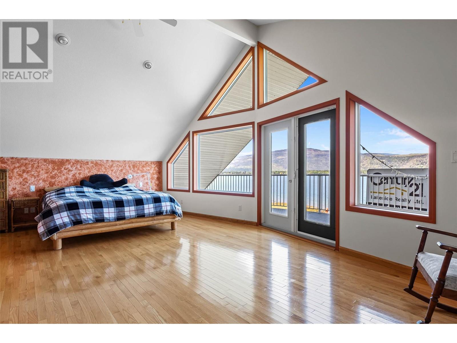 1837 Archibald Road Unit# 115. Blind Bay, British Columbia