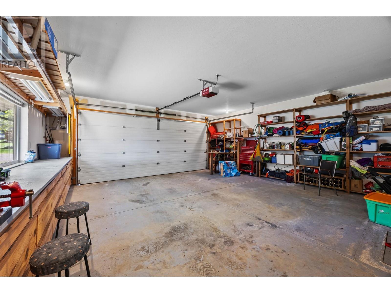 1837 Archibald Road Unit# 115. Blind Bay, British Columbia