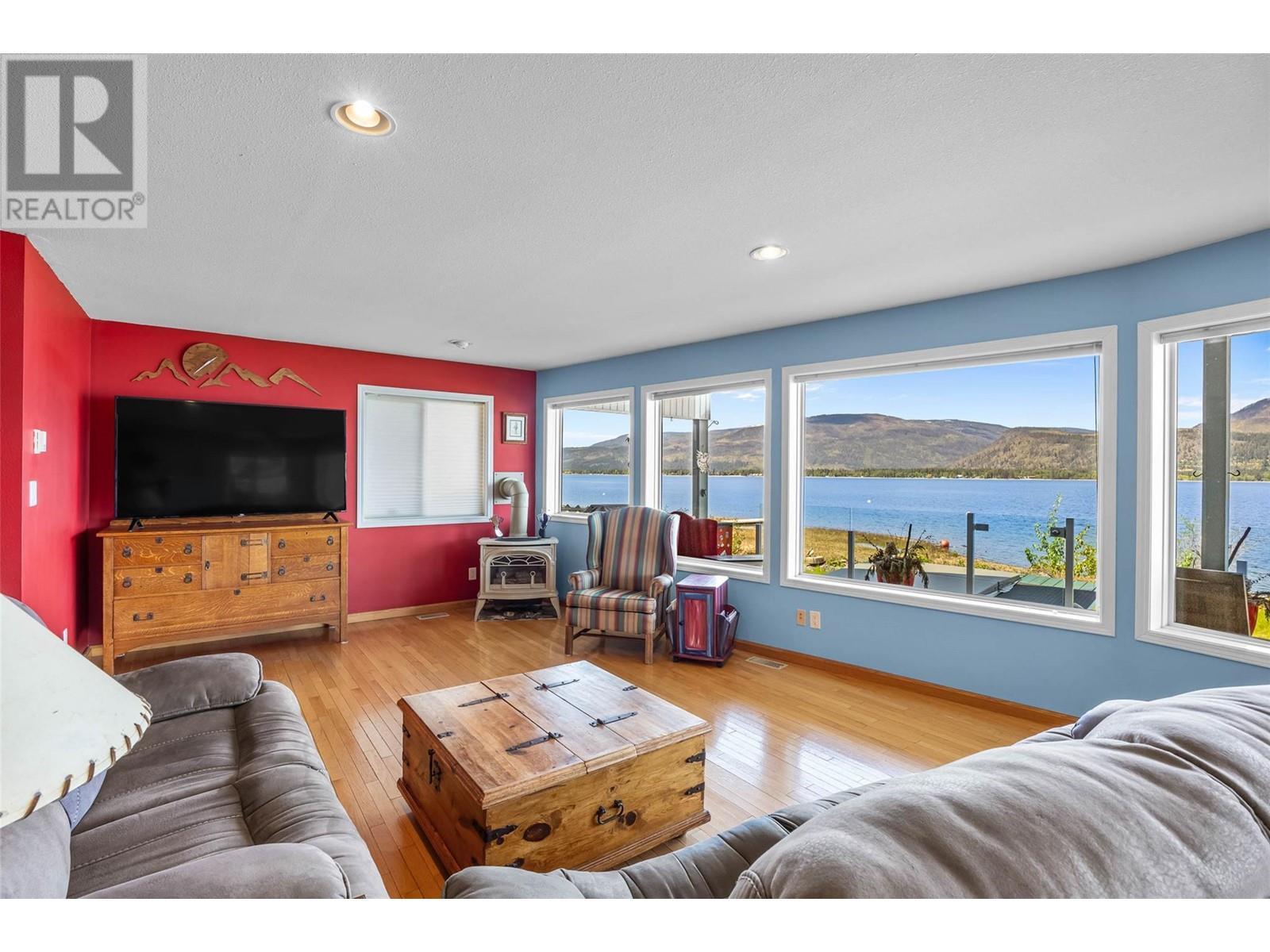 1837 Archibald Road Unit# 115. Blind Bay, British Columbia