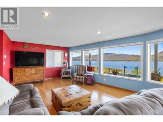 1837 Archibald Road Unit# 115. Blind Bay, British Columbia