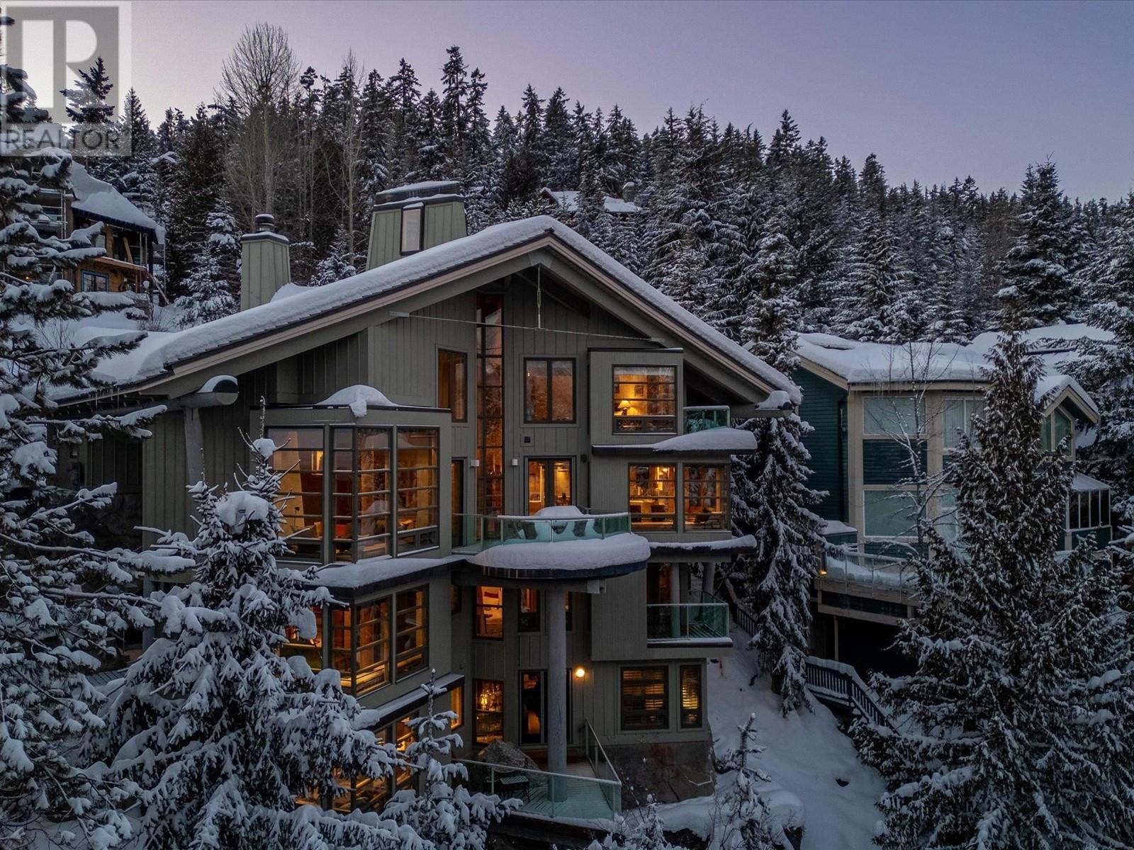 3359 Osprey Place, in Whistler, BC