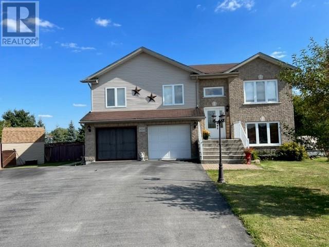 Photo of Listing #2113193