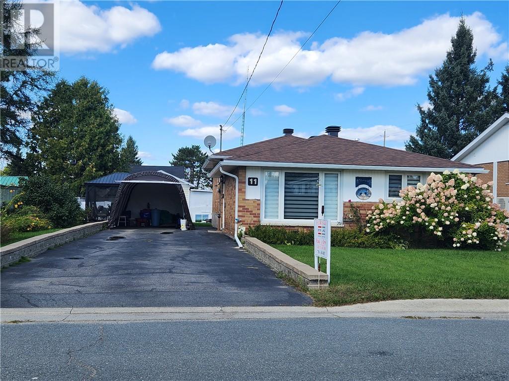 Photo of Listing #2113327