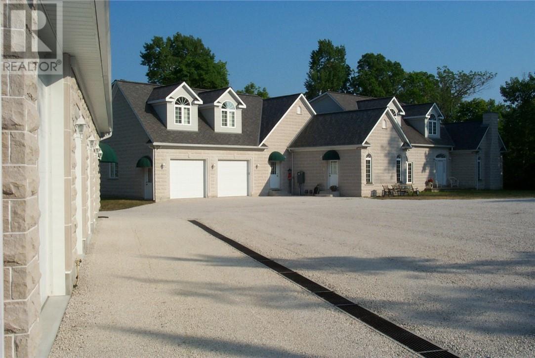 Photo of Listing #2114222