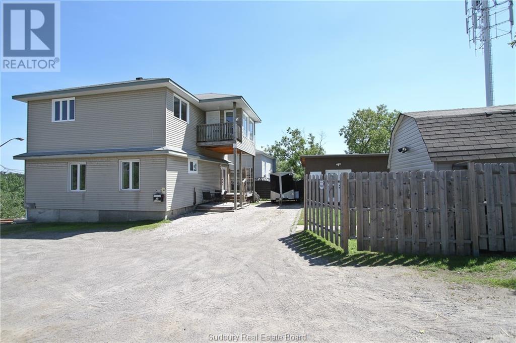 Photo of Listing #2114329