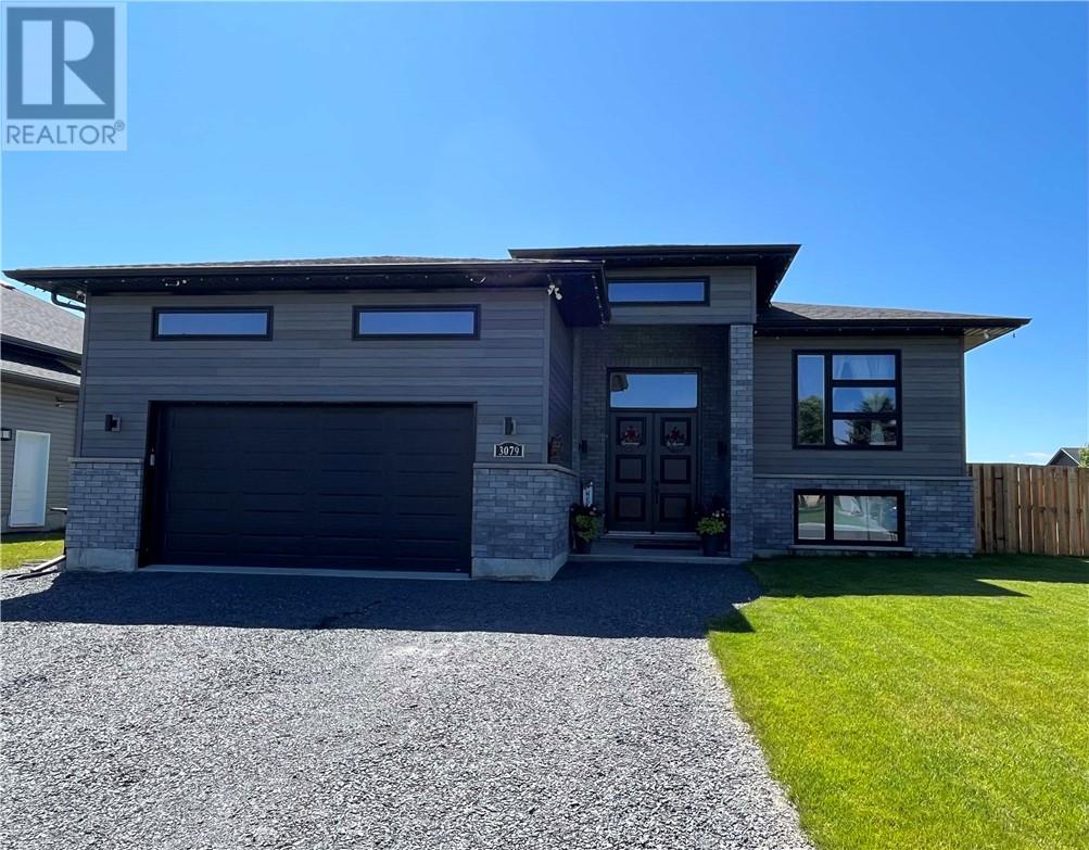 Photo of Listing #2114474