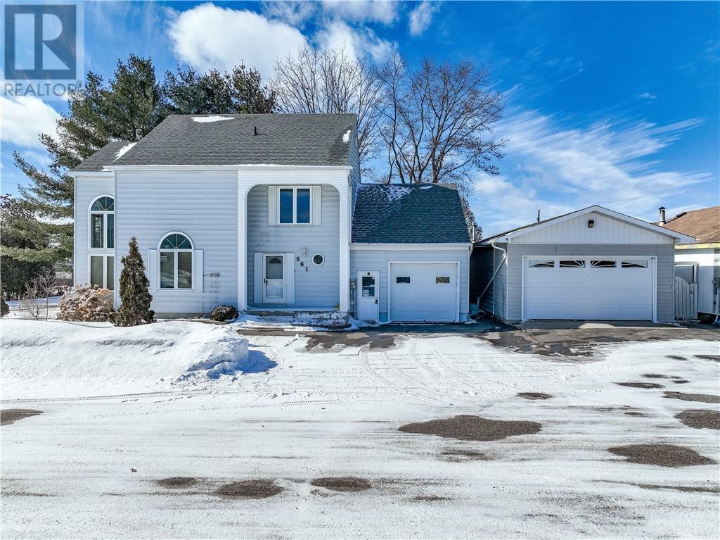 661 Oscar Street, Espanola Property Listing MLS® 2115372