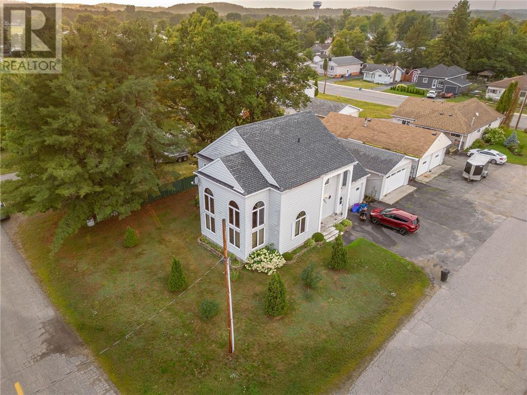 661 Oscar Street, Espanola Property Listing MLS® 2115372