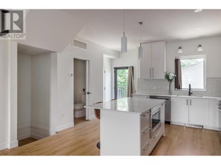 2825 Richter Street Unit# 2. Kelowna, British Columbia