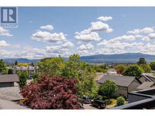 2825 Richter Street Unit# 2. Kelowna, British Columbia