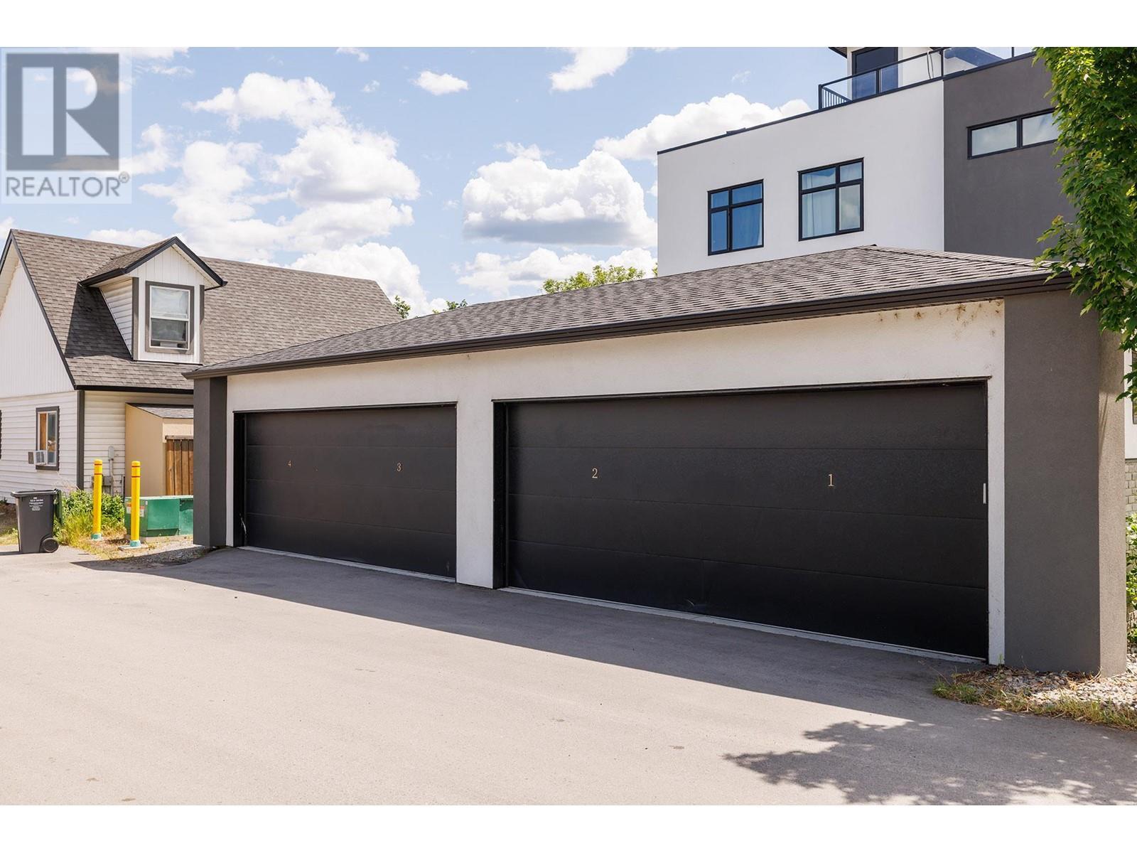2825 Richter Street Unit# 2. Kelowna, British Columbia