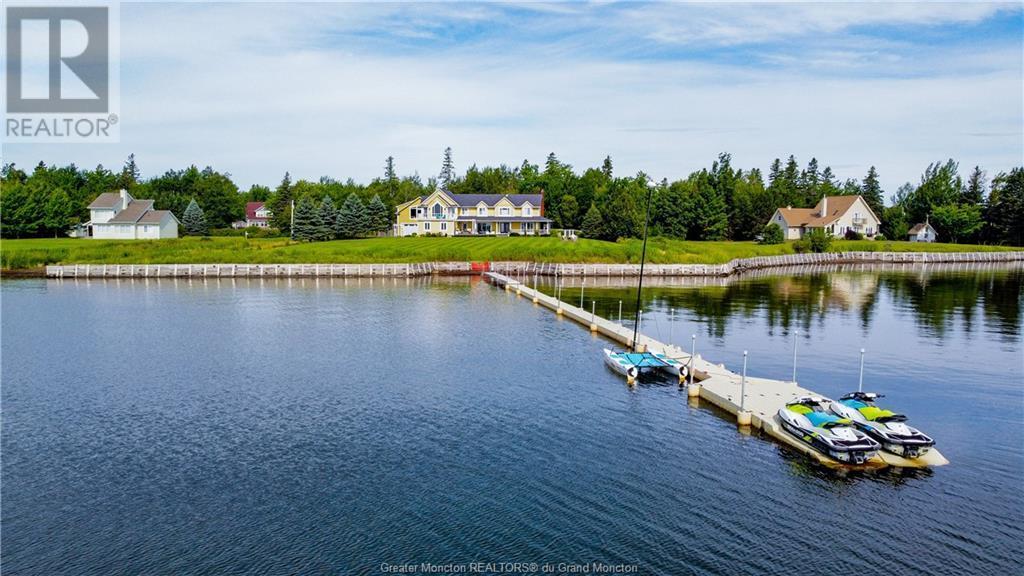 83 Martin Rd, GrandeDigue Property Listing MLS® M157817