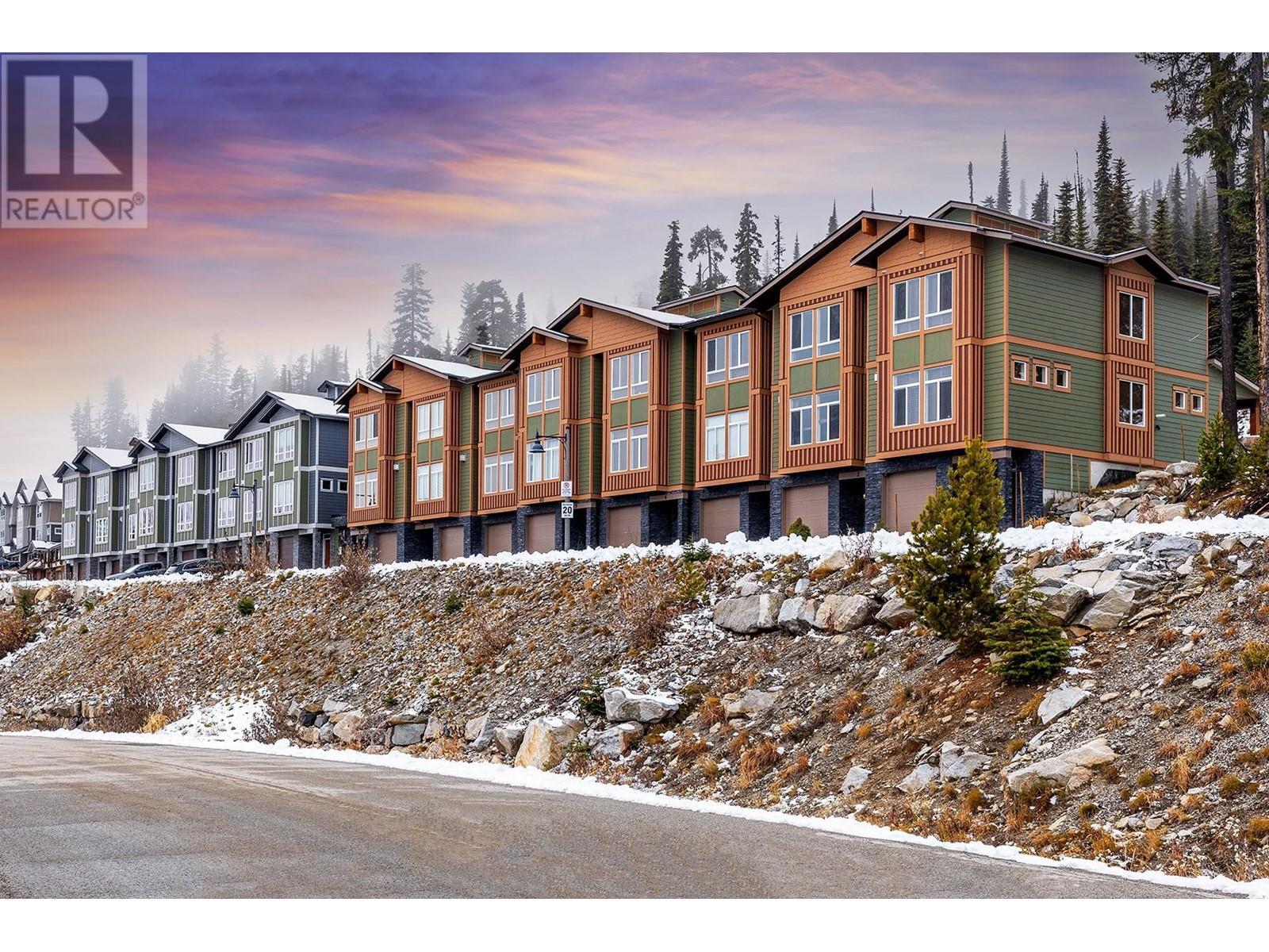 120 Grizzly Ridge Trail Unit 9, Big White Real Estate Listing MLS