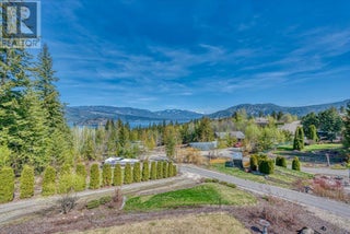 2127 Pleasant Dale Road W. Blind Bay, British Columbia